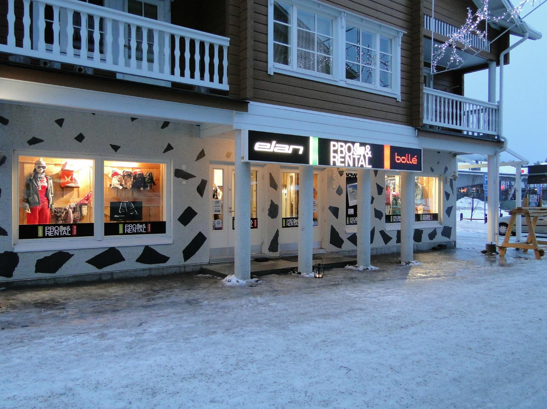 Elan Ski Shop & Rental-Levi必去景点
