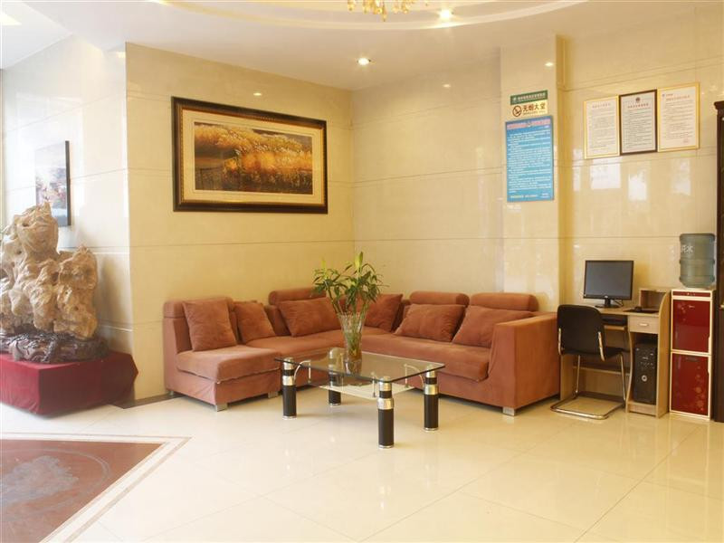 格林豪泰蚌埠淮河路步行街商务酒店主图