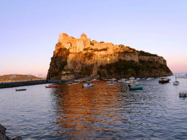 Castello Aragonese-伊斯基亚必去景点