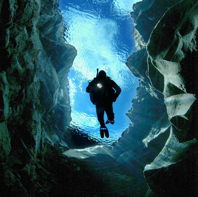 潜水一日游-雷克雅未克必去景点