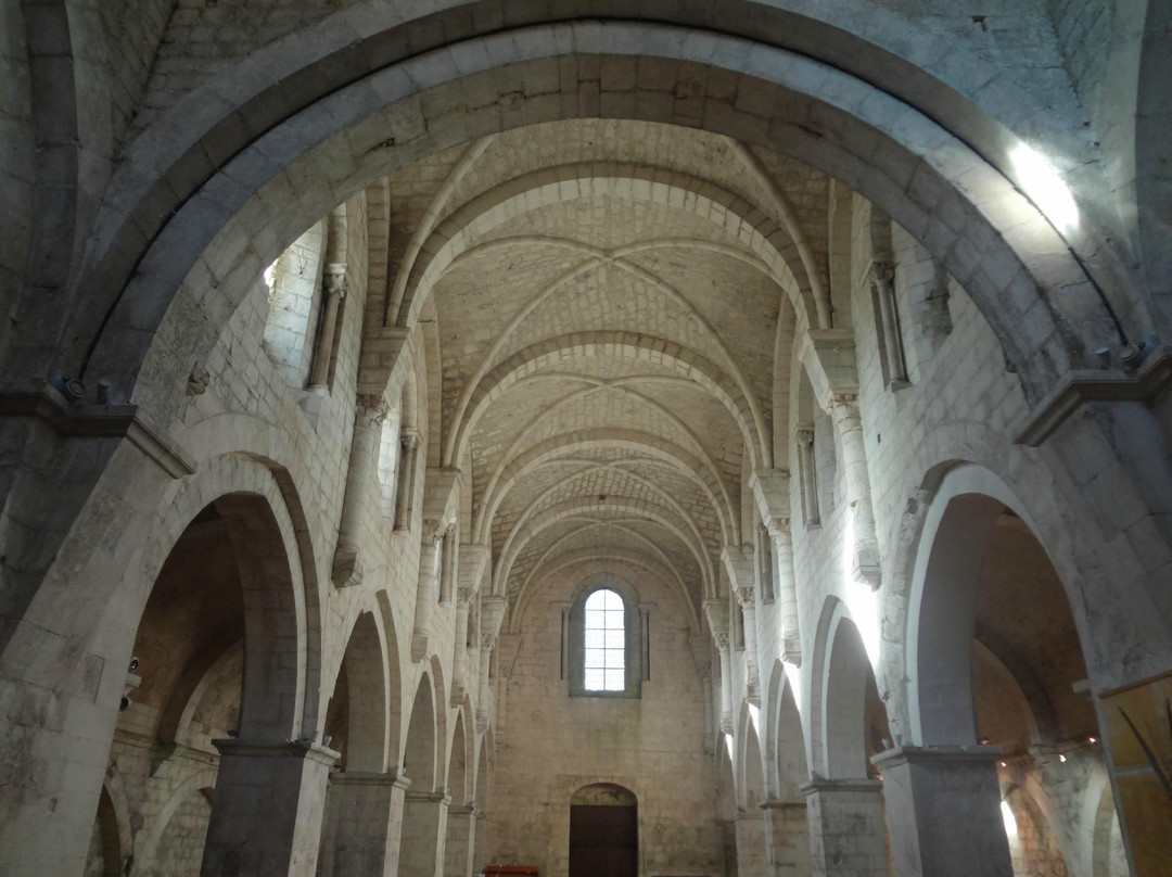 Abbaye de Léoncel-Leoncel必去景点