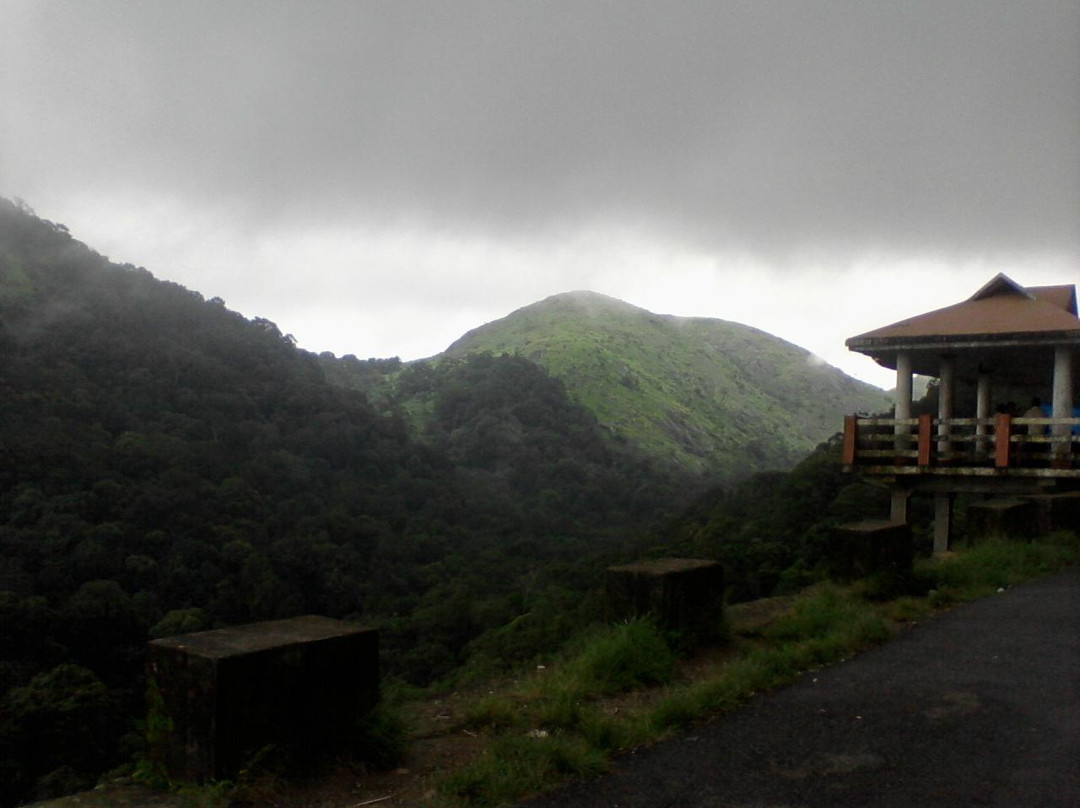 Nelliyampathy Guha-Nelliyampathy必去景点