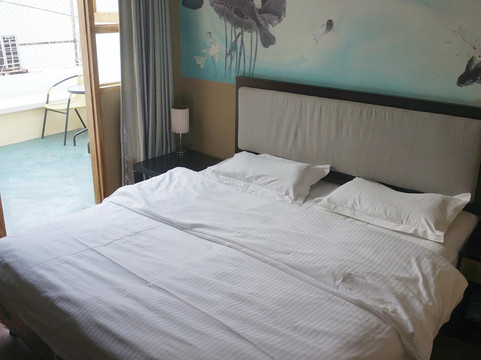 子鱼居酒店(上海外滩店)主图