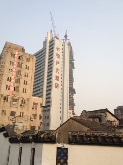 物产大酒店主图