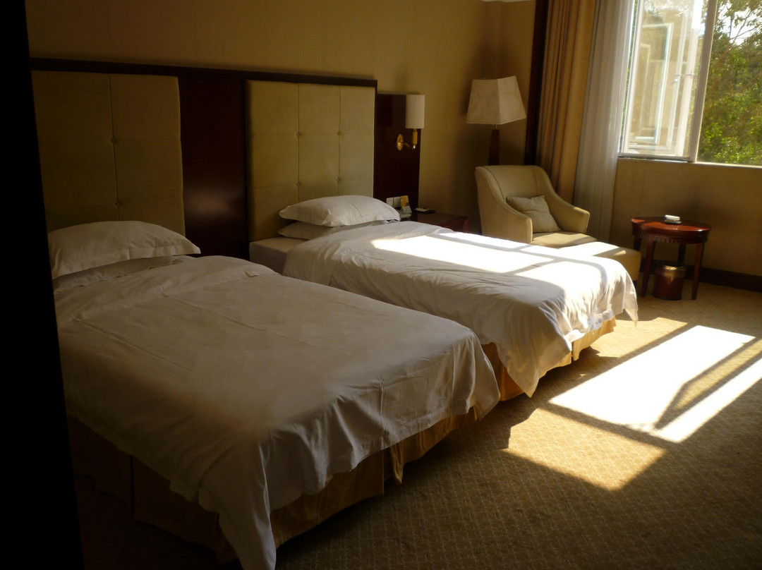 京明温泉度假村主图