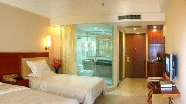 南宁世纪君悦大酒店（青秀万达滨湖路地铁站店）主图