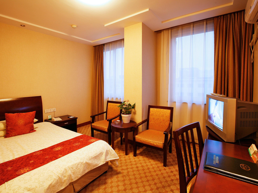 中北大酒店主图