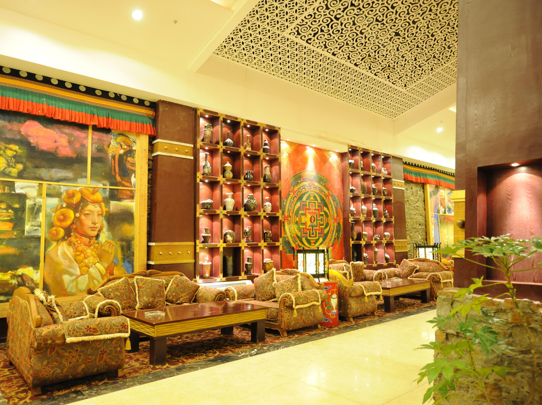 大藏古格王朝酒店主图