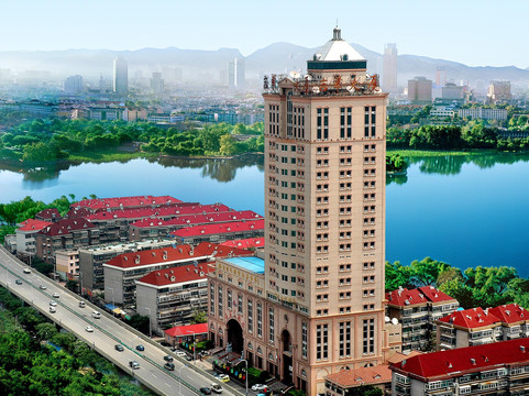 济南吉华大厦（大明湖泉城广场店）主图