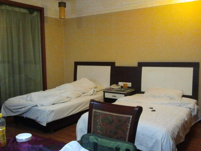 耀都商务酒店-客卧