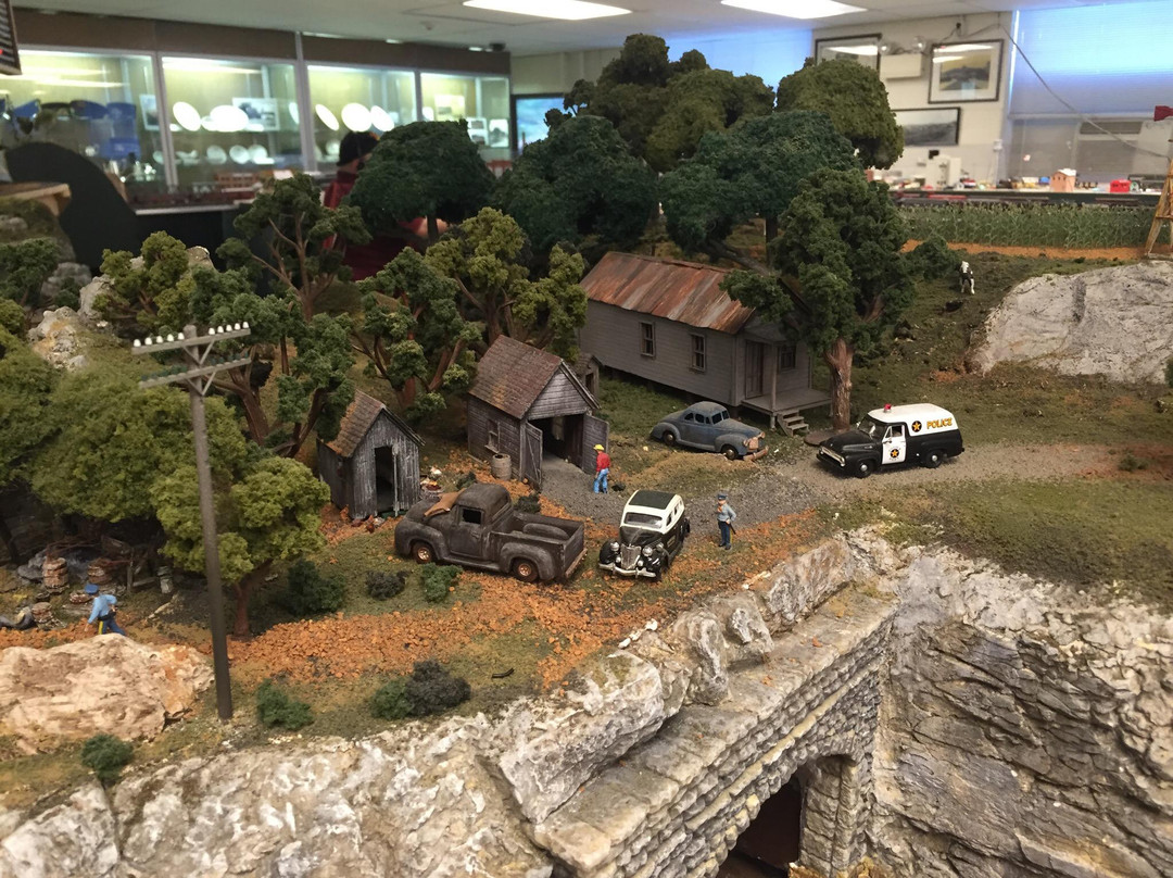 George L. Carter Railroad Museum-约翰逊城必去景点