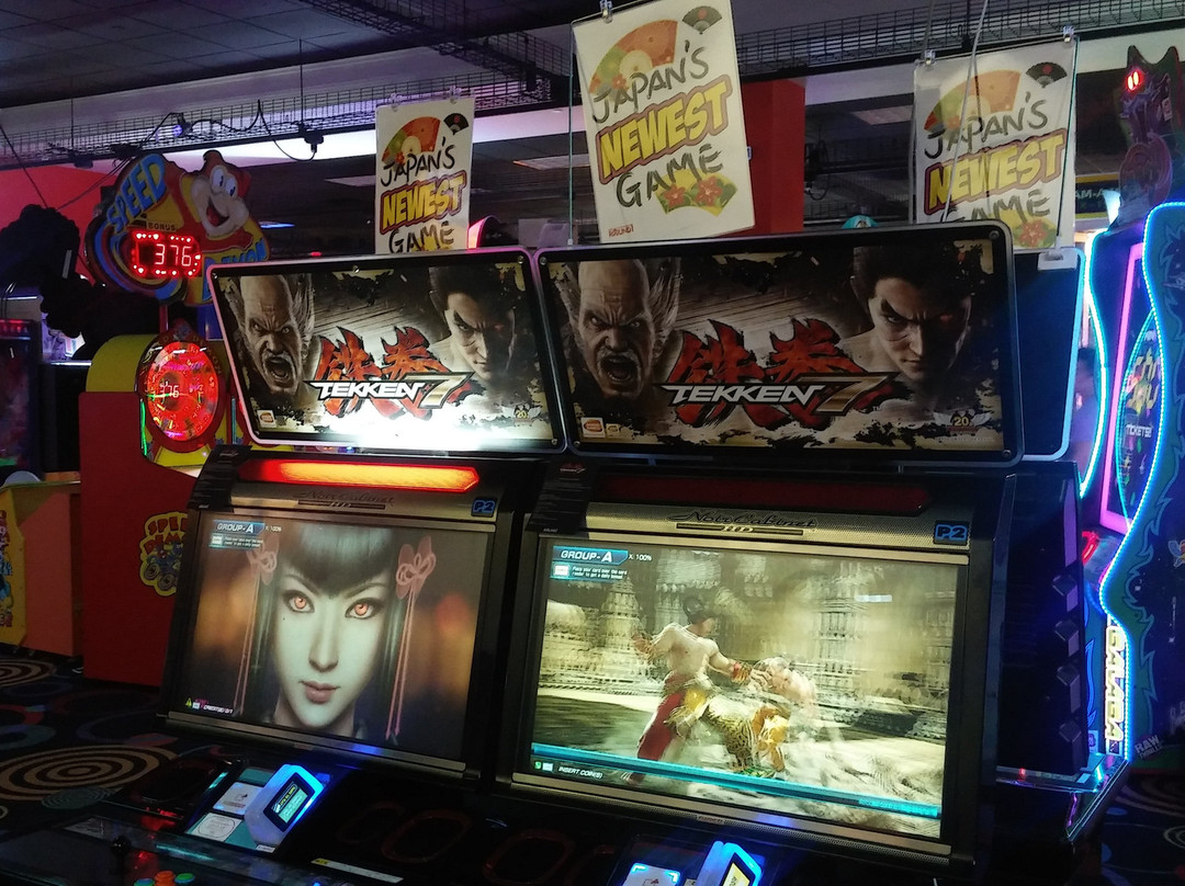 Round 1 Bowling and Amusement-阿灵顿必去景点