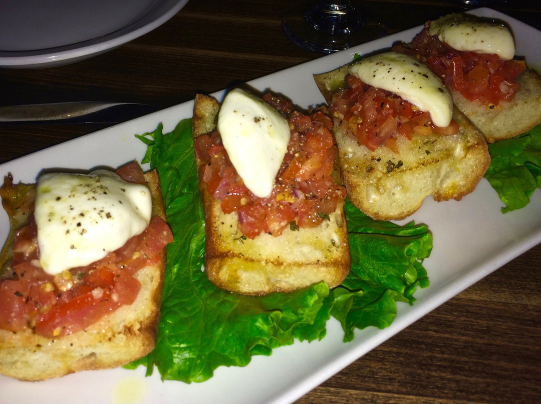 Bellissimo Restaurant & Lounge