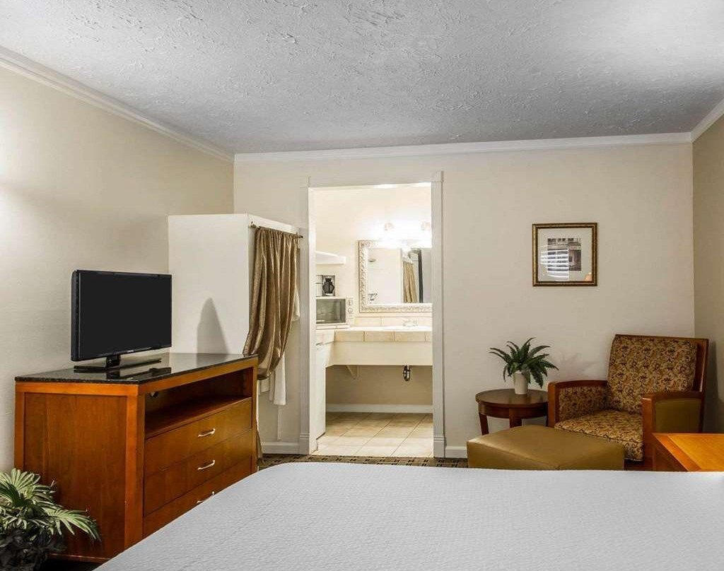 The Inn At Baechtel Creek主图