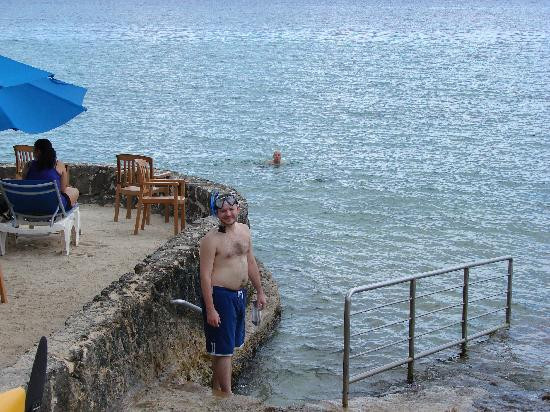 The Money Bar Beach Club-考祖梅必去景点