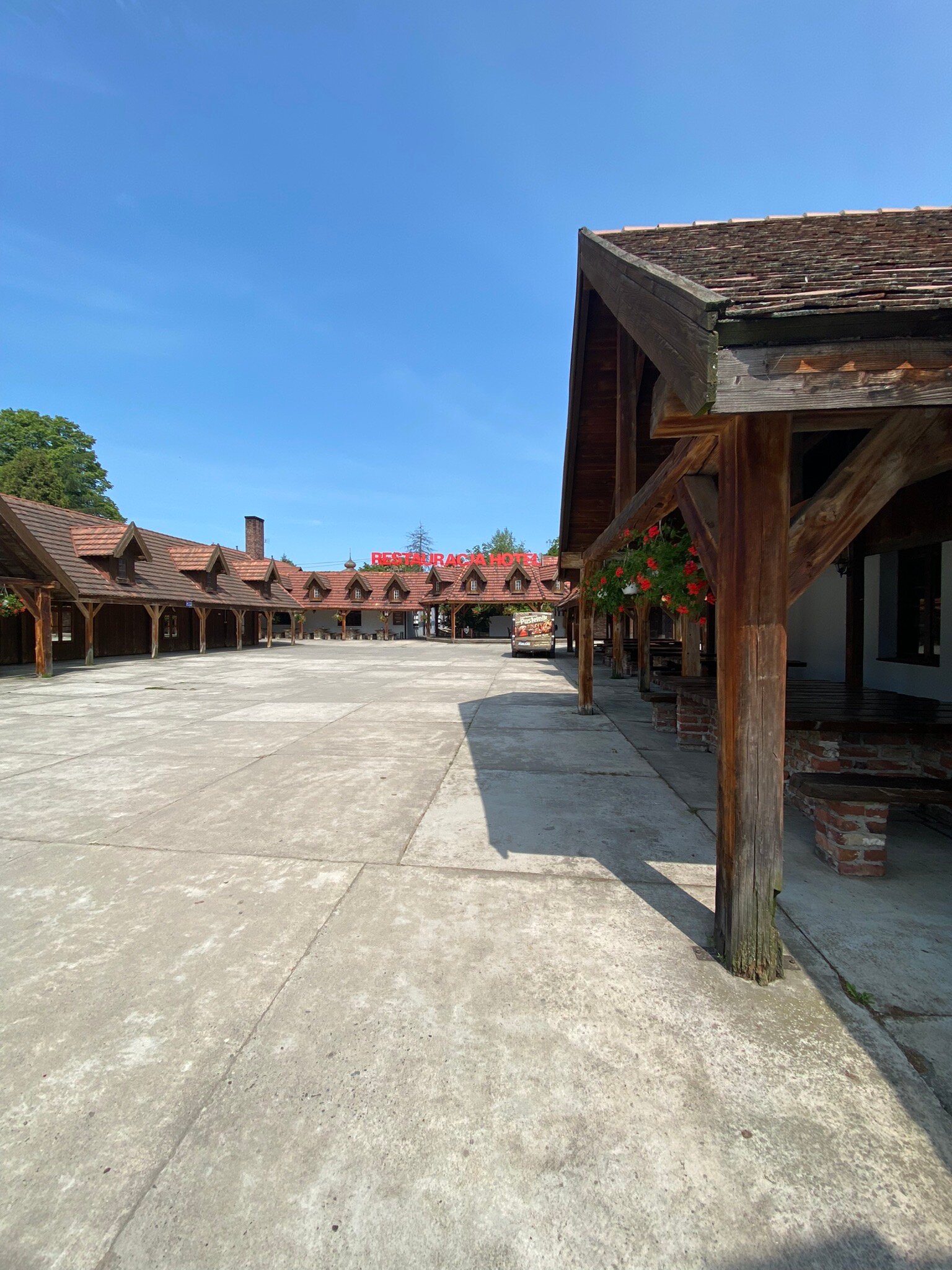 Hotel Restauracja Pustelnik-官方