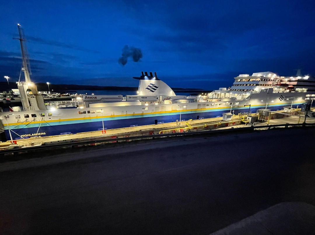 Starboard Side Guest House主图