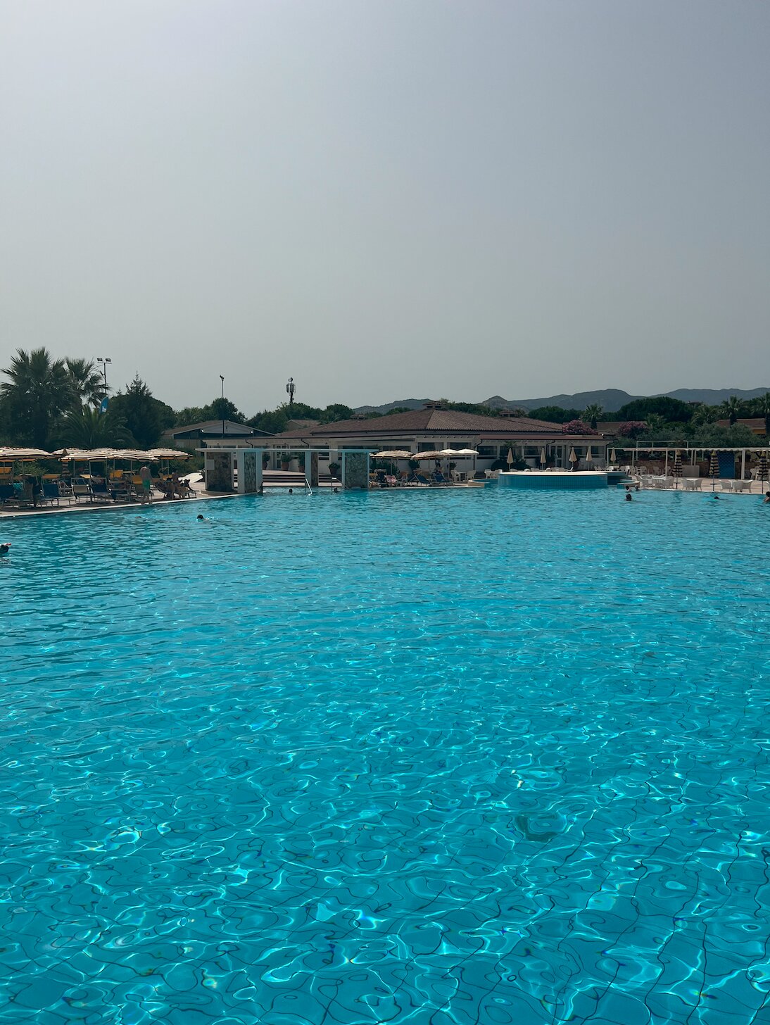 Tirreno Resort-泳池