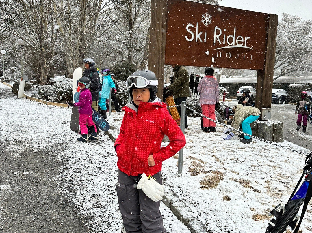 Ski Rider Hotel主图