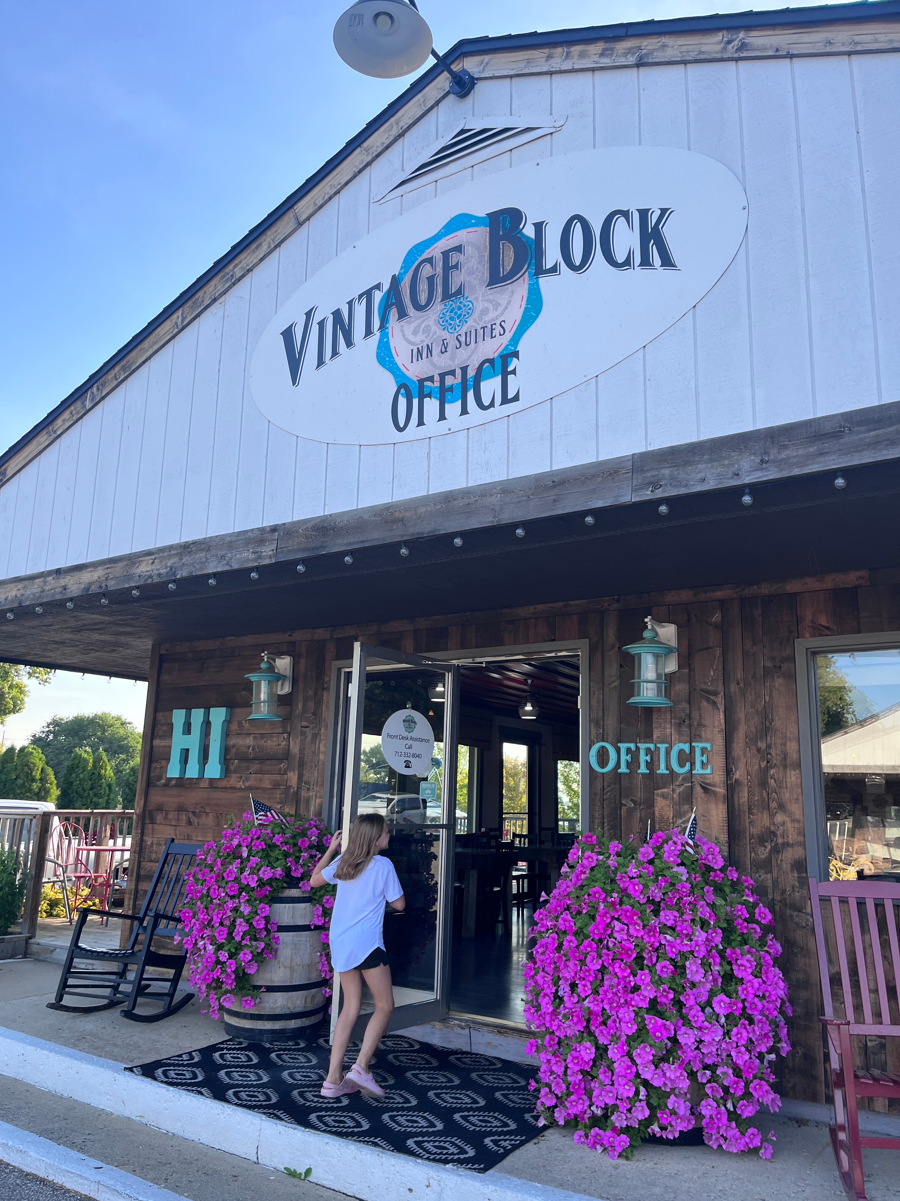 Vintage Block Inn & Suites-浴室