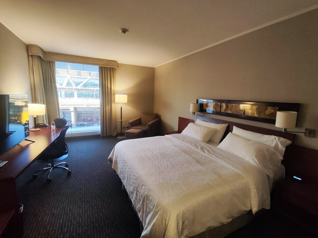 Holiday Inn Santiago - Airport Terminal by IHG主图