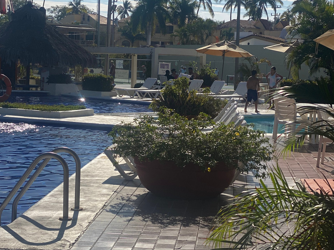 Cabo Blanco Hotel and Marina主图