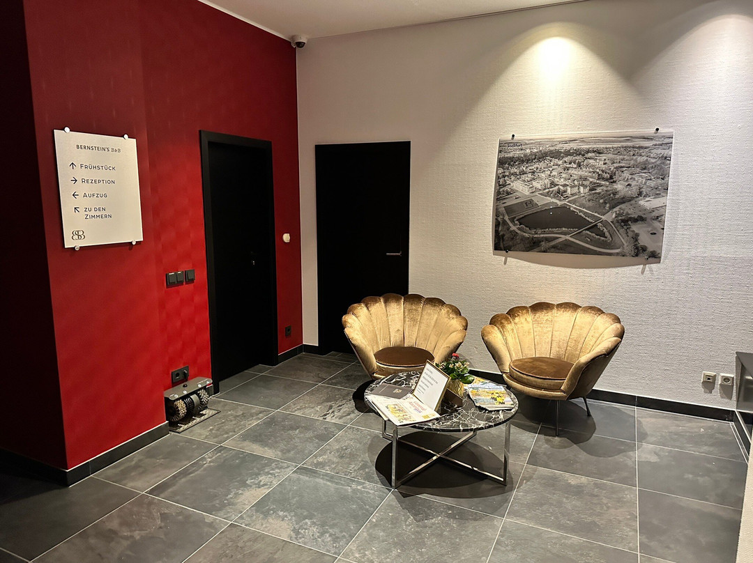 Bernstein Salzland Center主图