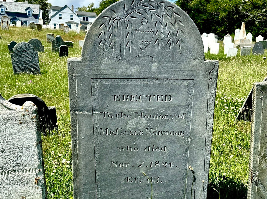 Old First Parish Burying Ground景点图片