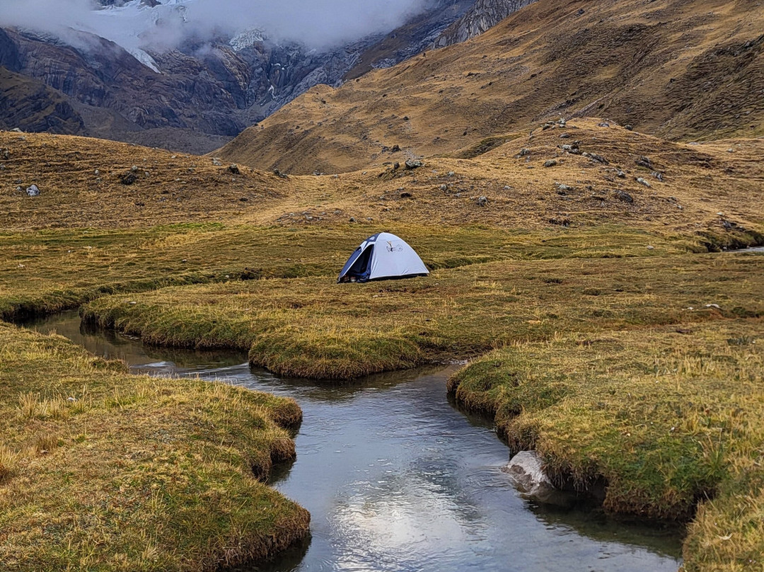 Enrique Expedition Tours-瓦拉斯必去景点