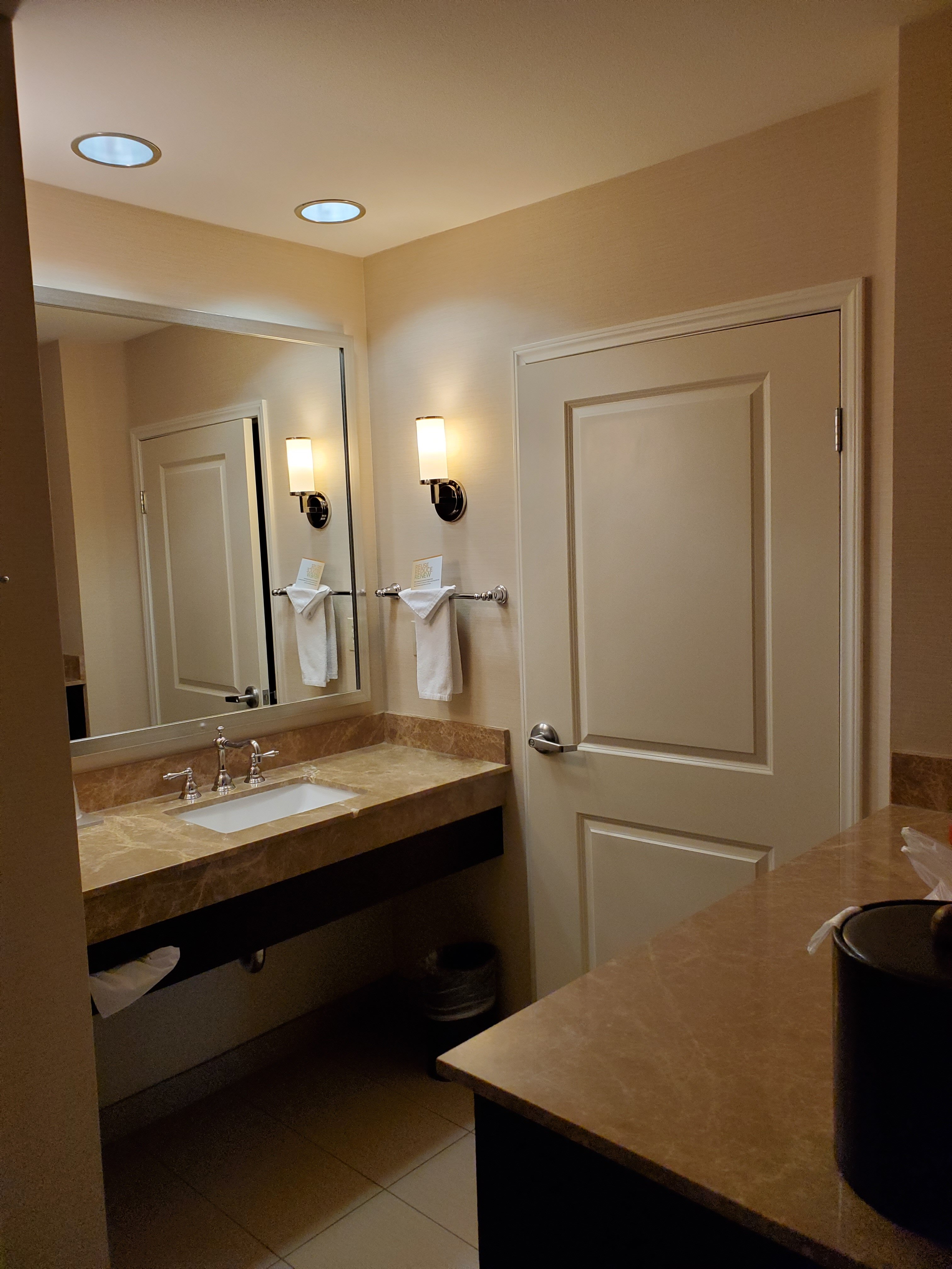 杭亭顿海滩喷泉谷艾雅酒店-浴室