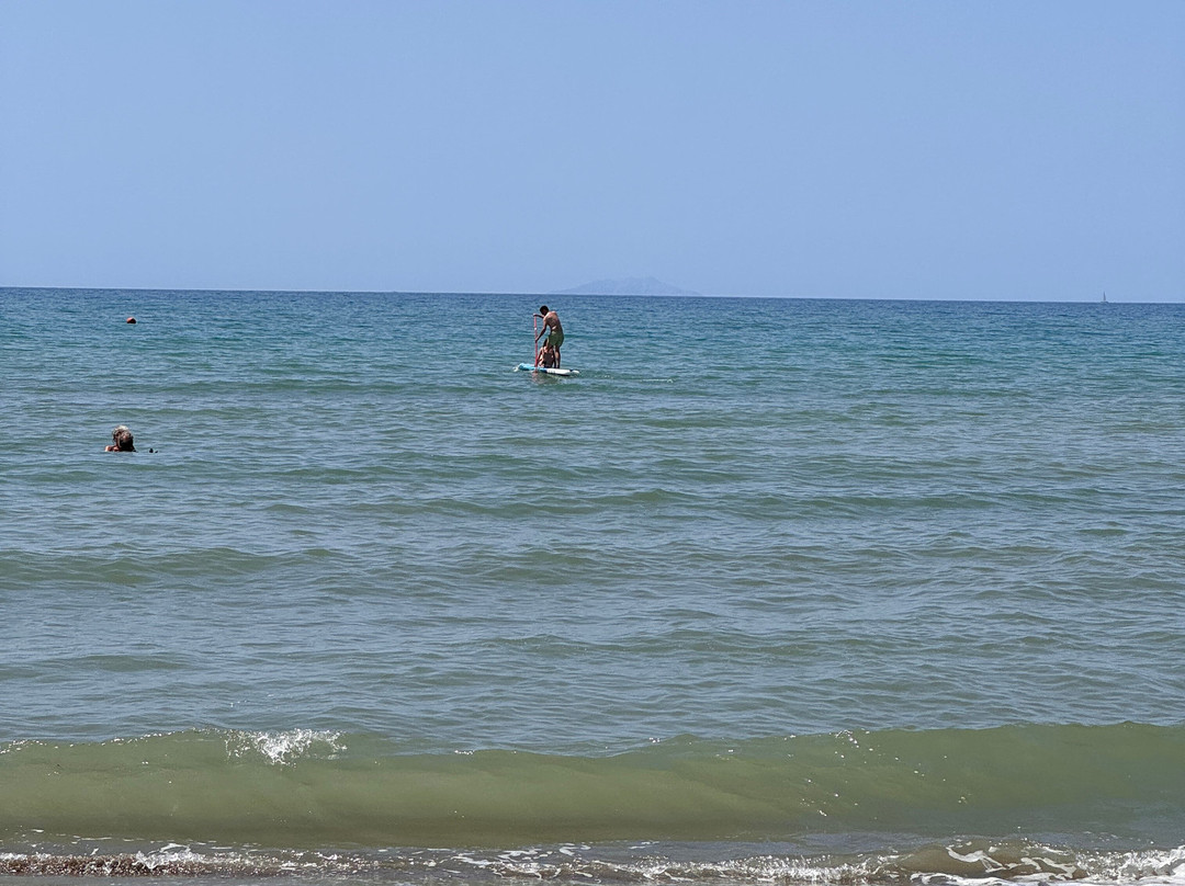 Spiaggia libera Le Marze景点图片