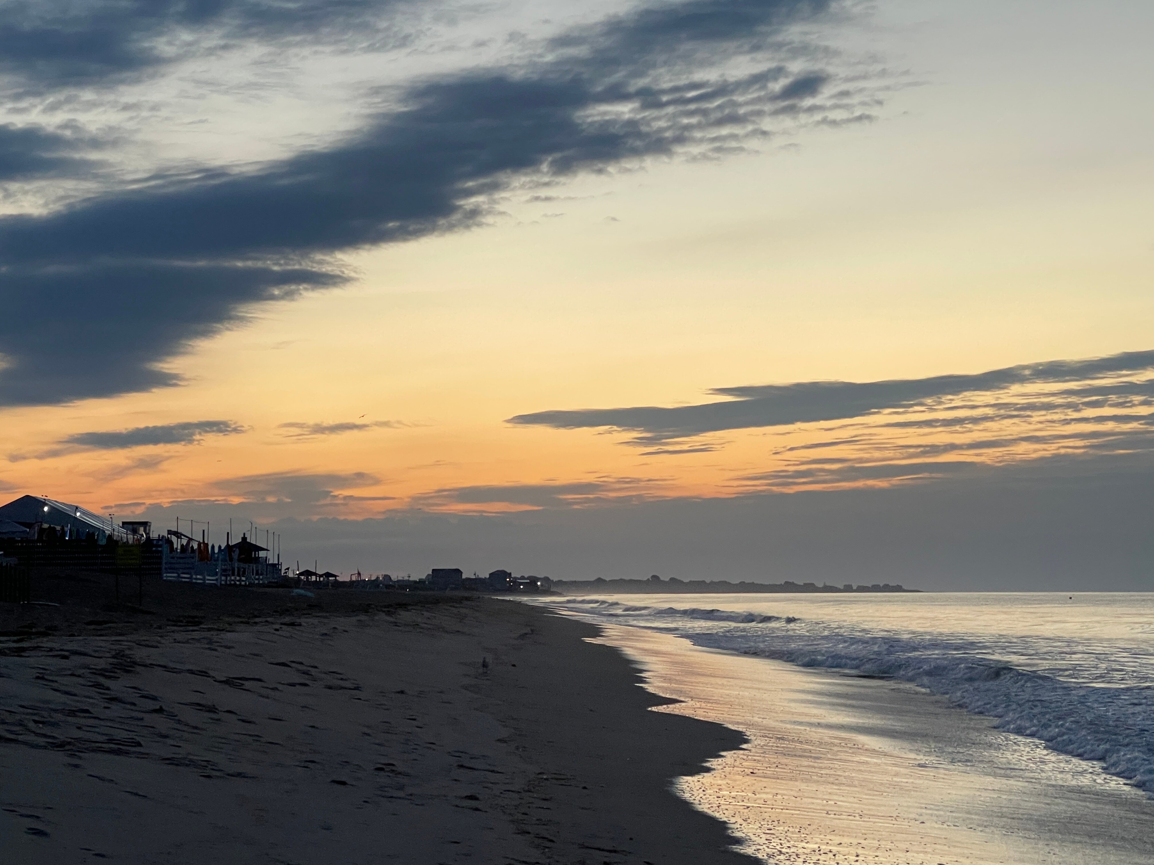 Sandcastle Beachfront Inn-泳池