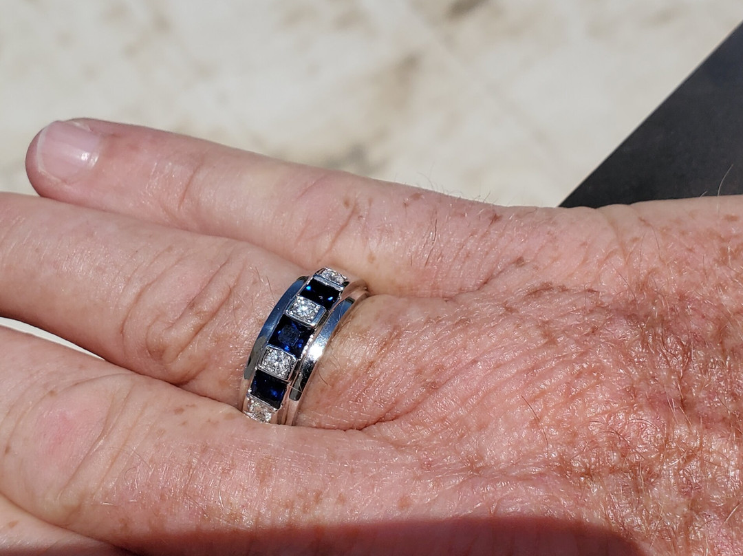 Kristie's Jewels-棕榈/鹰海滩必去景点