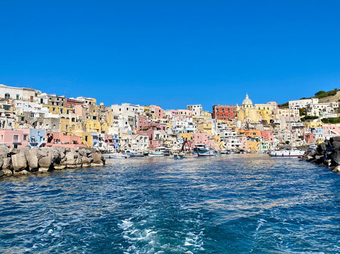 Piro a Procida-普罗奇达必去景点