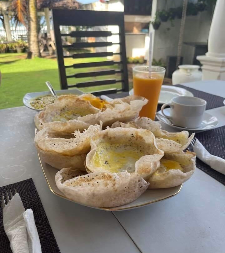 Ashen's Beach House主图