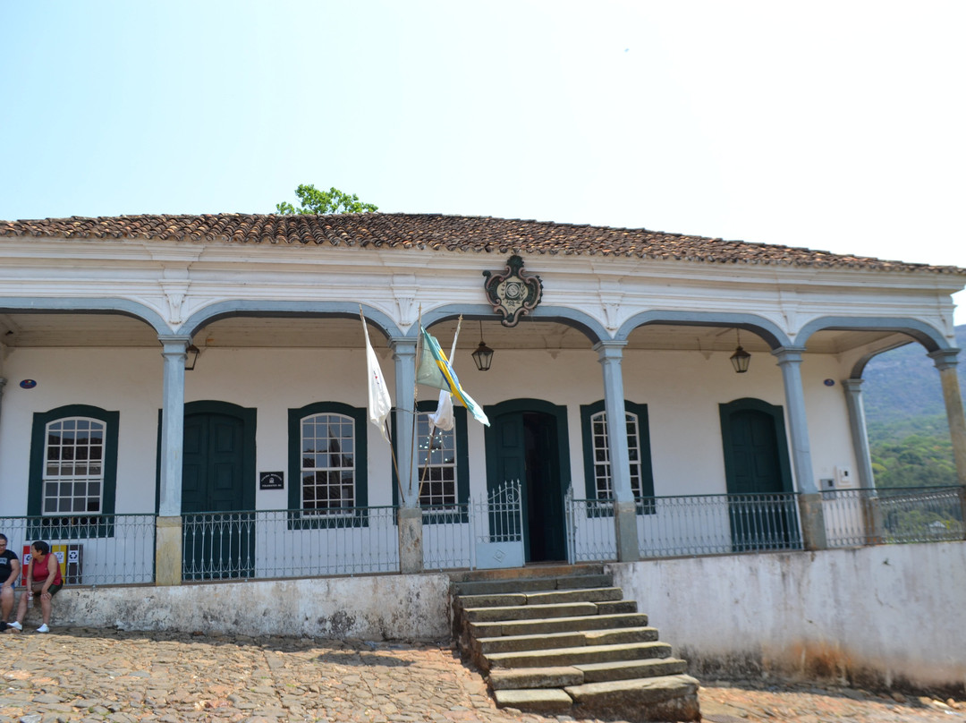 Câmara Municipal de Vereadores-蒂拉登特斯必去景点