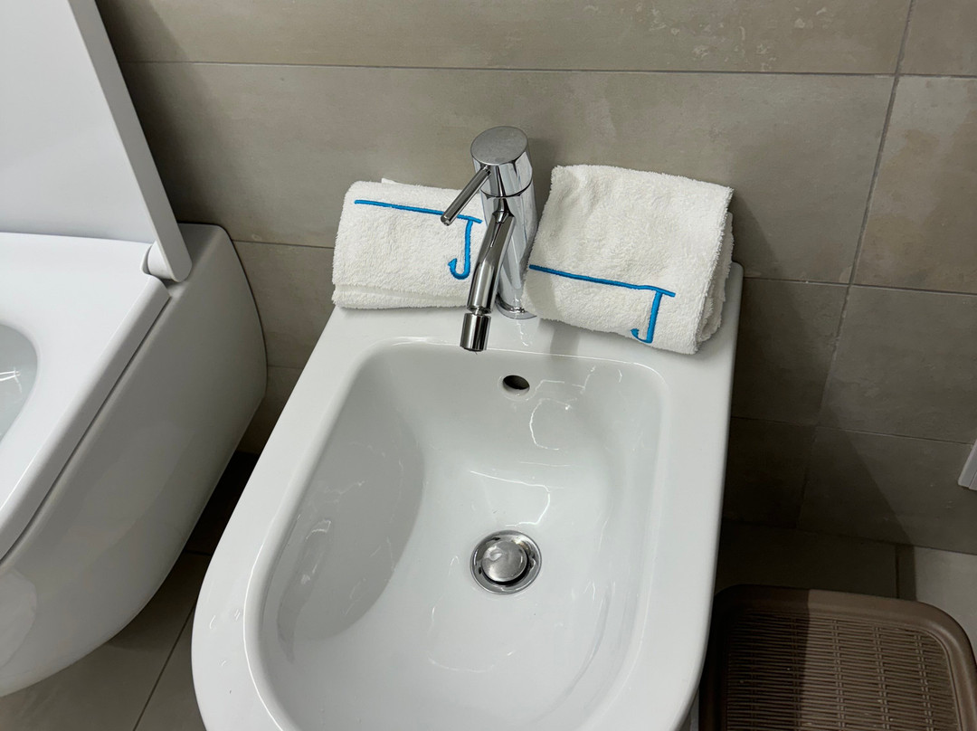 Junior Family Hotel & Apartments主图