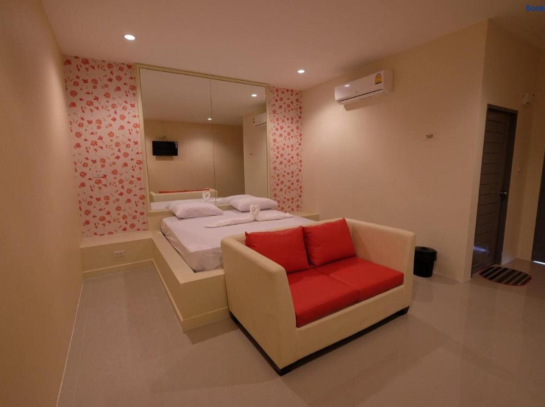 Checkinn Resort Kanchanaburi主图