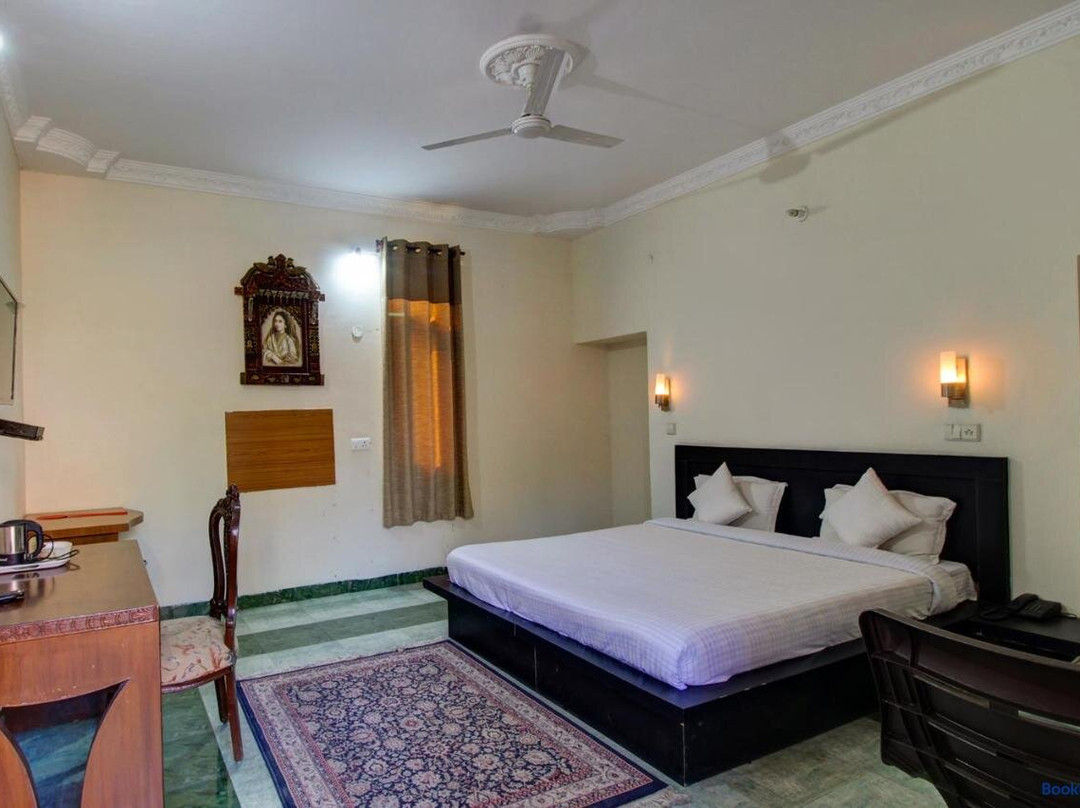 Hotel Pinjore Holiday Home
