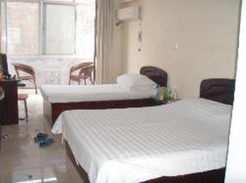 栾城县酒店住宿-百客快捷酒店 