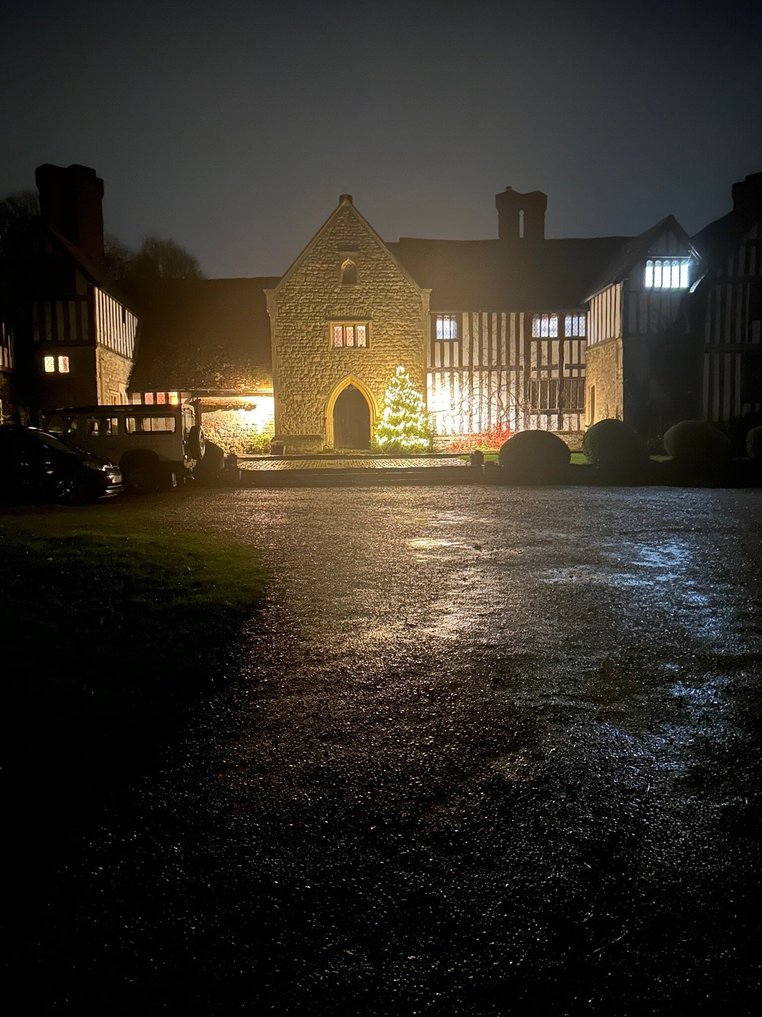 Long Crendon Manor-官方