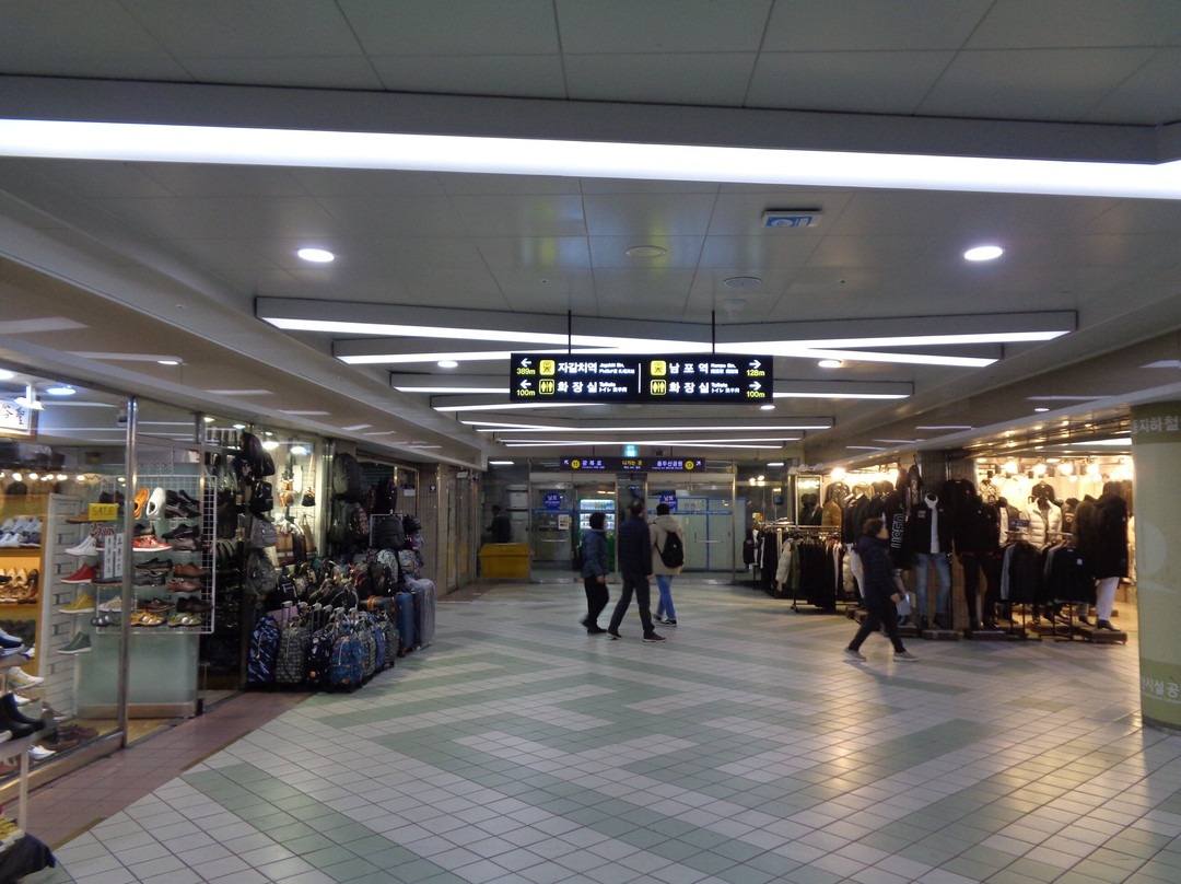 Nampo Underground Shopping Center-釜山必去景点