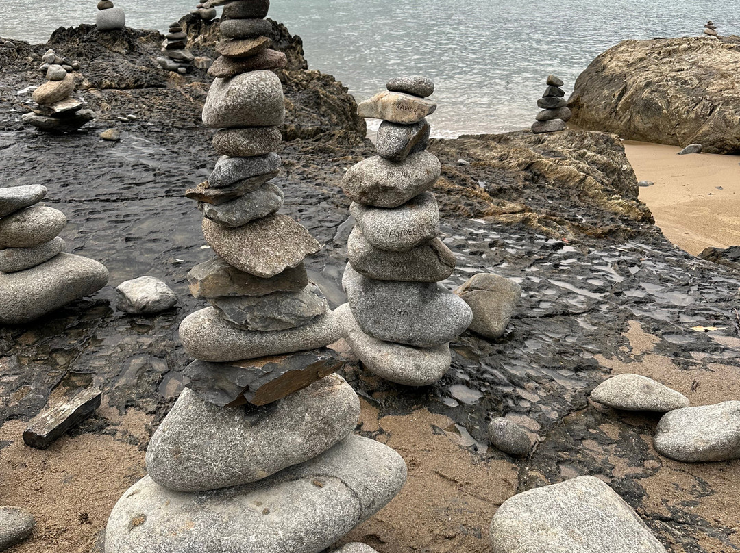 Captain Cook Highway Rock Stacks-凯恩斯必去景点