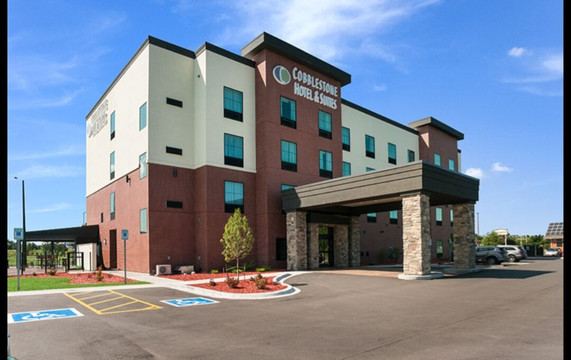 Cobblestone Hotel & Suites - Appleton International Airport主图