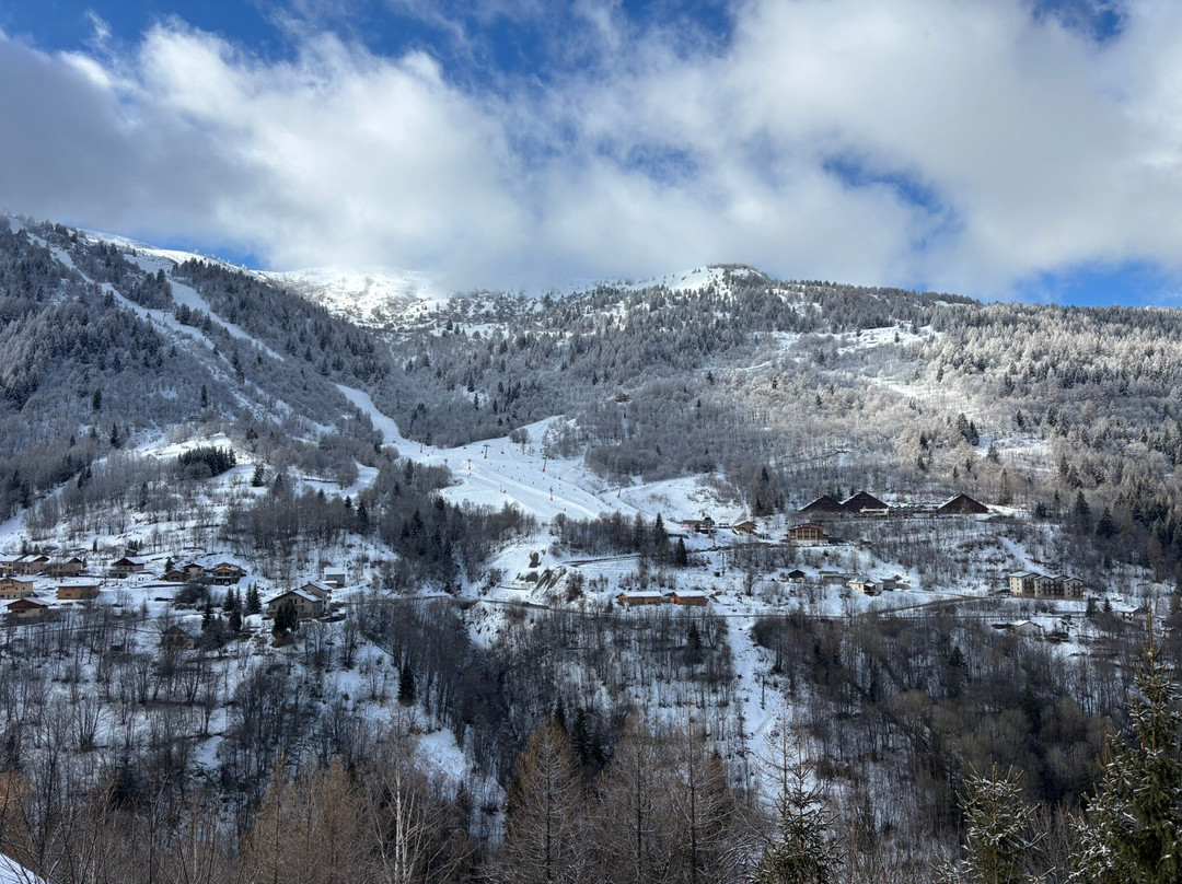 Village de Vacances Cévéo les Angeliers主图