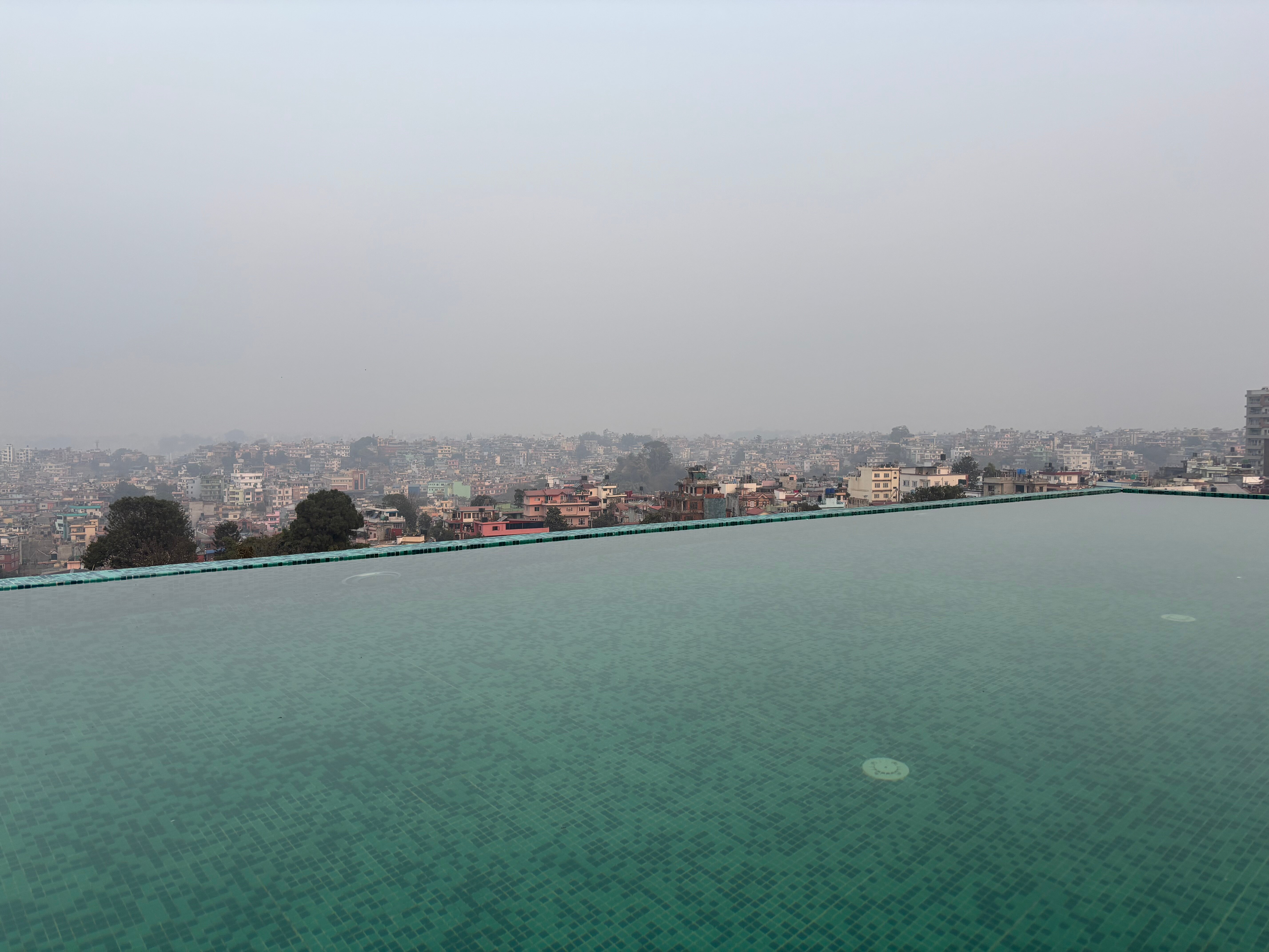 香巴拉酒店-泳池