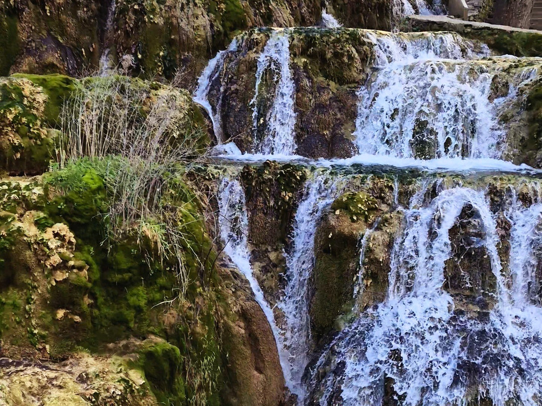 Cascada de Orbaneja景点图片