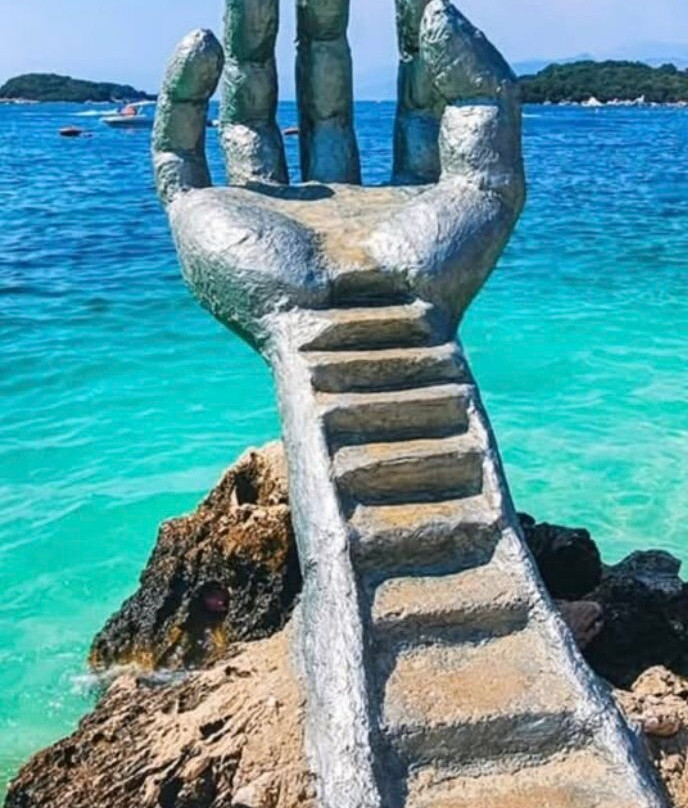 Hand Of Ksamil