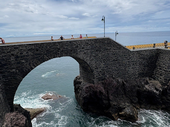 Madeira Taxi Tours with Marcelo-马德拉群岛必去景点