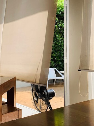 西亚梅子旅馆主图